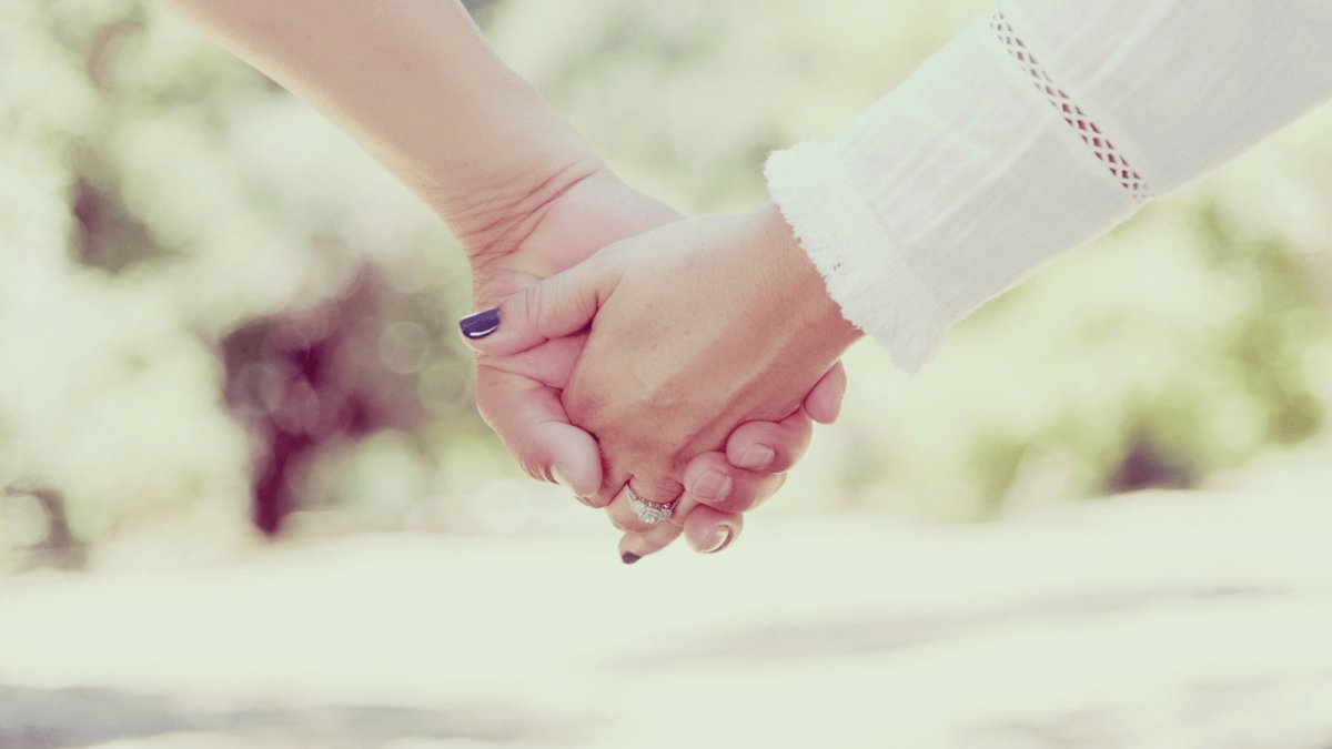 How to maintain intimacy as a middle-aged couple - Sohimi