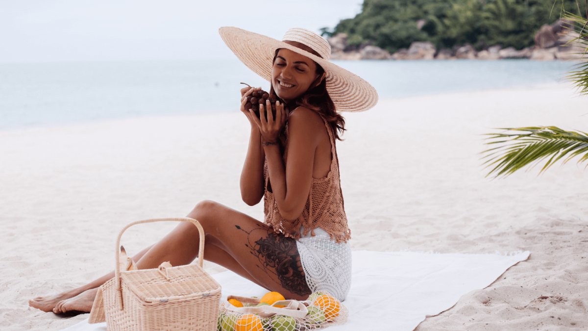 The Ultimate Guide to Traveling with Sex Toys - Sohimi